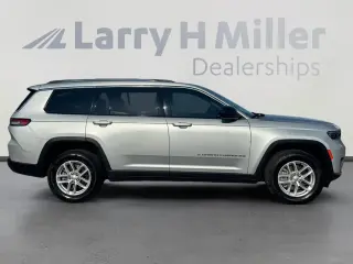 Jeep Grand Cherokee L 2023 4x4 Laredo 4dr SUV