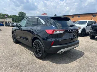 Ford Escape 2021 AWD SE 4dr SUV