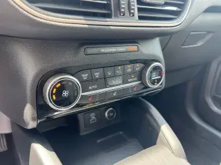 Ford Escape 2021 AWD SE 4dr SUV
