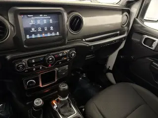 Jeep Wrangler 2022 4x4 Sport 2dr SUV
