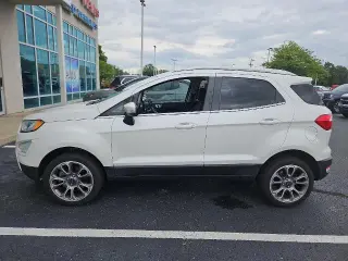 Ford EcoSport 2018 AWD Titanium 4dr Crossover