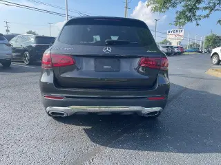 Mercedes-Benz GLC 2022 AWD GLC 300 4MATIC 4dr SUV