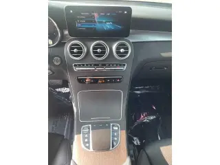 Mercedes-Benz GLC 2022 AWD GLC 300 4MATIC 4dr SUV