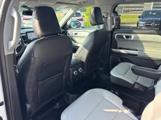 Ford Explorer 2021 AWD XLT 4dr SUV