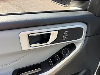 Ford Explorer 2021 AWD XLT 4dr SUV