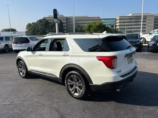 Ford Explorer 2021 AWD XLT 4dr SUV