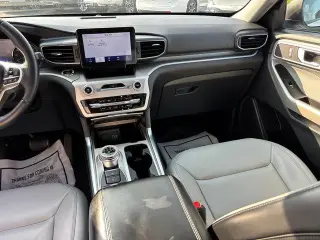 Ford Explorer 2021 AWD XLT 4dr SUV