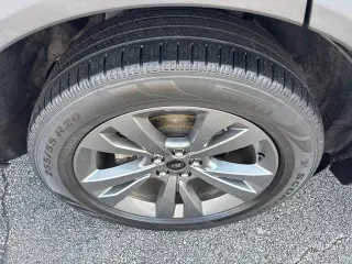 Ford Explorer 2021 AWD XLT 4dr SUV