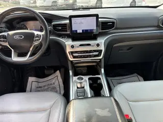 Ford Explorer 2021 AWD XLT 4dr SUV