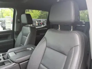 GMC Sierra 1500 2025 4x4 SLT 4dr Crew Cab 5.8 ft. SB