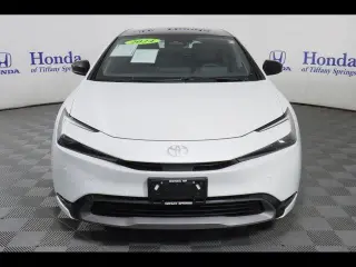 Toyota Prius 2024 XLE 4dr Hatchback