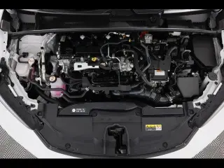 Toyota Prius 2024 XLE 4dr Hatchback