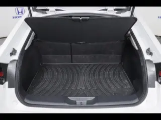 Toyota Prius 2024 XLE 4dr Hatchback
