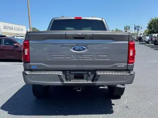 Ford F-150 2021 4x4 XLT 4dr SuperCrew 5.5 ft. SB