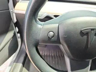 Tesla Model 3 2018 AWD Performance 4dr Fastback