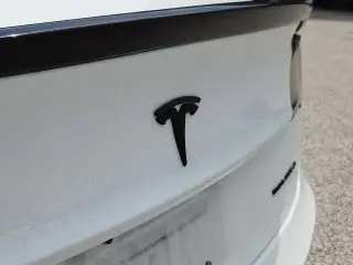 Tesla Model 3 2018 AWD Performance 4dr Fastback