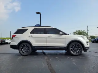 Ford Explorer 2018 AWD XLT 4dr SUV