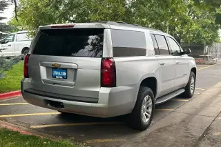 Chevrolet Suburban 2019 4x4 LT 4dr SUV
