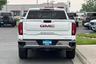GMC Sierra 1500 Limited 2022 4x4 SLT 4dr Crew Cab 5.8 ft. SB