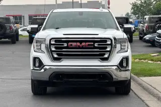 GMC Sierra 1500 Limited 2022 4x4 SLT 4dr Crew Cab 5.8 ft. SB
