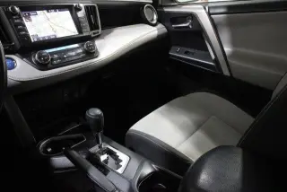 Toyota RAV4 Hybrid 2018 AWD XLE 4dr SUV