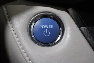 Toyota RAV4 Hybrid 2018 AWD XLE 4dr SUV