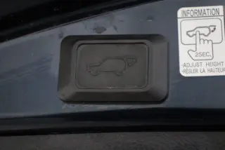 Toyota RAV4 Hybrid 2018 AWD XLE 4dr SUV