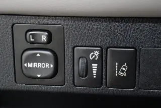 Toyota RAV4 Hybrid 2018 AWD XLE 4dr SUV