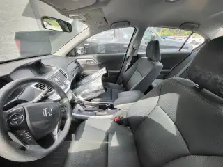 Honda Accord 2014 LX 4dr Sedan CVT