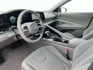 Hyundai ELANTRA 2024 SEL 4dr Sedan