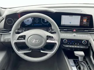 Hyundai ELANTRA 2024 SEL 4dr Sedan
