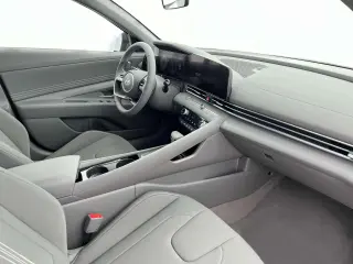 Hyundai ELANTRA 2024 SEL 4dr Sedan