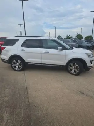 Ford Explorer 2018 AWD Platinum 4dr SUV