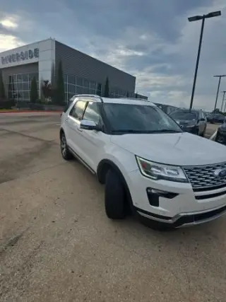 Ford Explorer 2018 AWD Platinum 4dr SUV