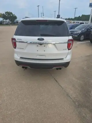 Ford Explorer 2018 AWD Platinum 4dr SUV