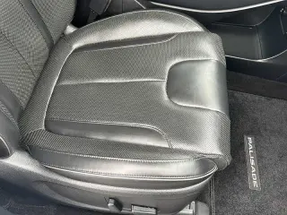 Hyundai PALISADE 2022 AWD Limited 4dr SUV