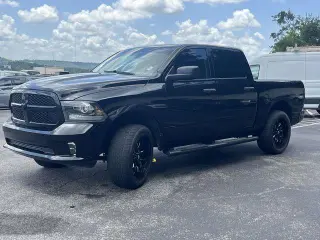Ram 1500 2014 4x4 Express 4dr Crew Cab 5.5 ft. SB Pickup