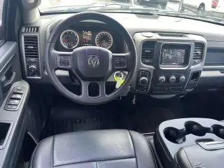 Ram 1500 2014 4x4 Express 4dr Crew Cab 5.5 ft. SB Pickup