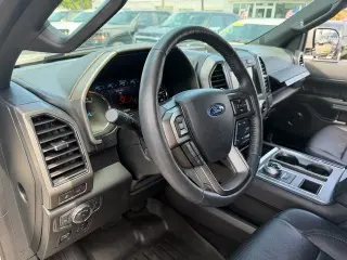 Ford Expedition MAX 2019 4x2 XLT 4dr SUV