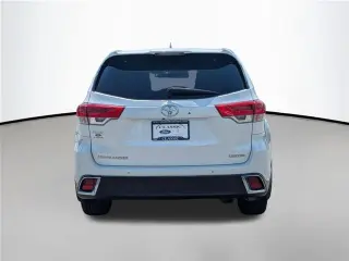 Toyota Highlander 2018 Limited 4dr SUV