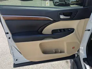 Toyota Highlander 2018 Limited 4dr SUV
