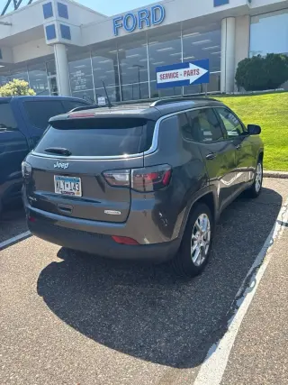Jeep Compass 2023 4x4 Latitude Lux 4dr SUV