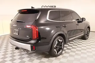 Kia Telluride 2023 AWD S 4dr SUV