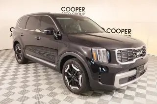 Kia Telluride 2023 AWD S 4dr SUV