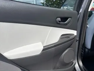 Hyundai KONA 2023 SEL 4dr Crossover
