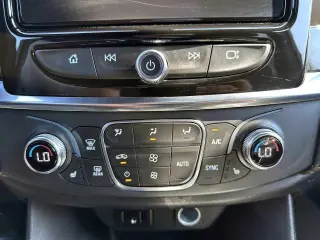 Chevrolet Traverse 2023 4x4 LT Cloth 4dr SUV
