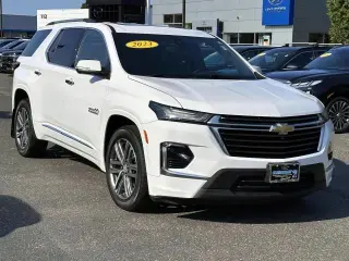Chevrolet Traverse 2023 4x4 High Country 4dr SUV