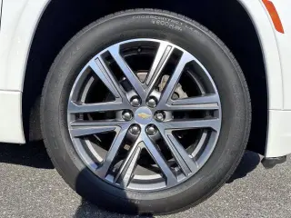Chevrolet Traverse 2023 4x4 High Country 4dr SUV