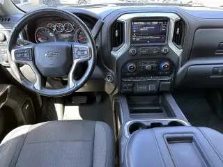 Chevrolet Silverado 1500 2021 4x4 LT Trail Boss 4dr Crew Cab 5.8 ft. SB
