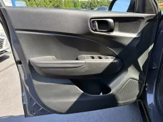 Hyundai VENUE 2023 Limited 4dr Crossover
